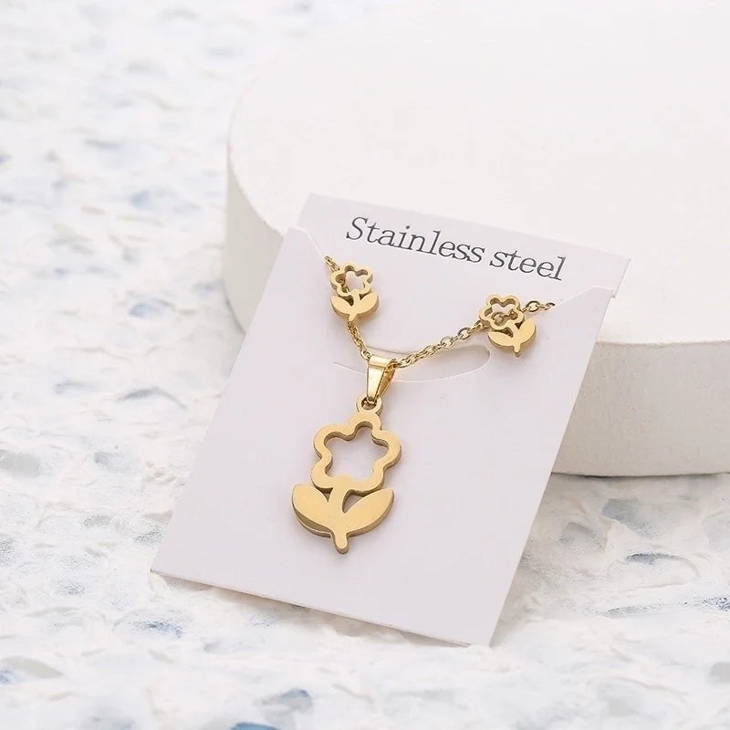 Necklace & Earring Set