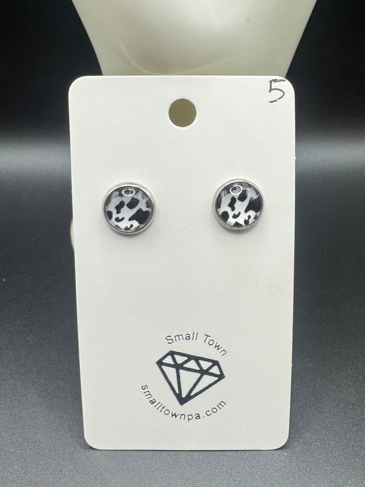 Cute Cow Studs